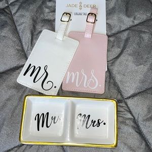 Mr & Mrs luggage tags and jewelry holder